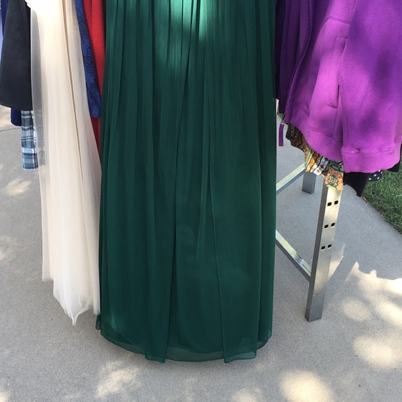 Dress - Picture 3 of 6